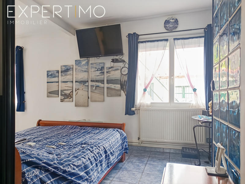 Maison - 83 m² - 5 pièces