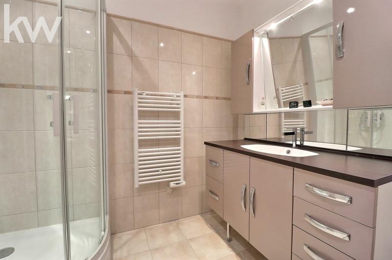 Villa - 147 m² - 6 pièces