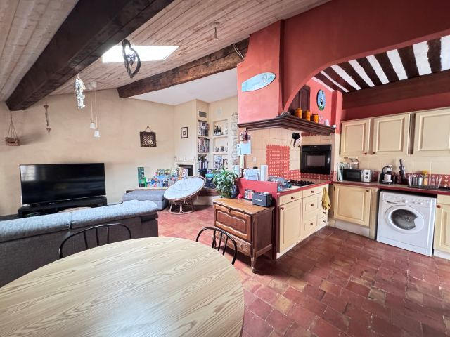 Maison - 143 m² - 5 pièces