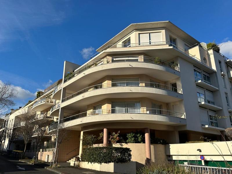 Appartement - 56 m² - 2 pièces