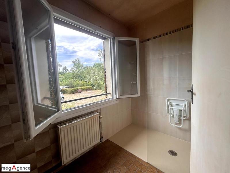 Maison traditionnelle - 120 m² - 4 pièces