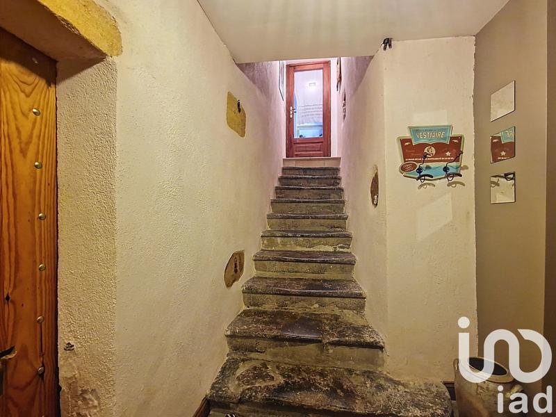 Maison - 94 m² - 5 pièces