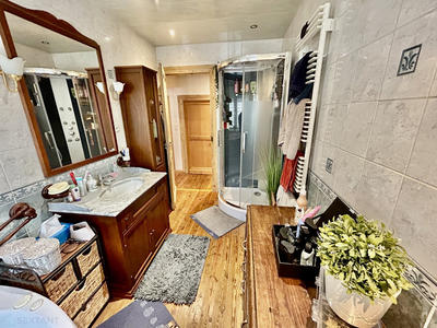 Maison - 159 m² - 6 pièces