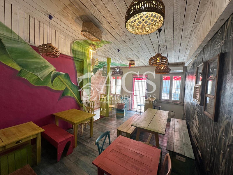 Local d'activités - 69 m²