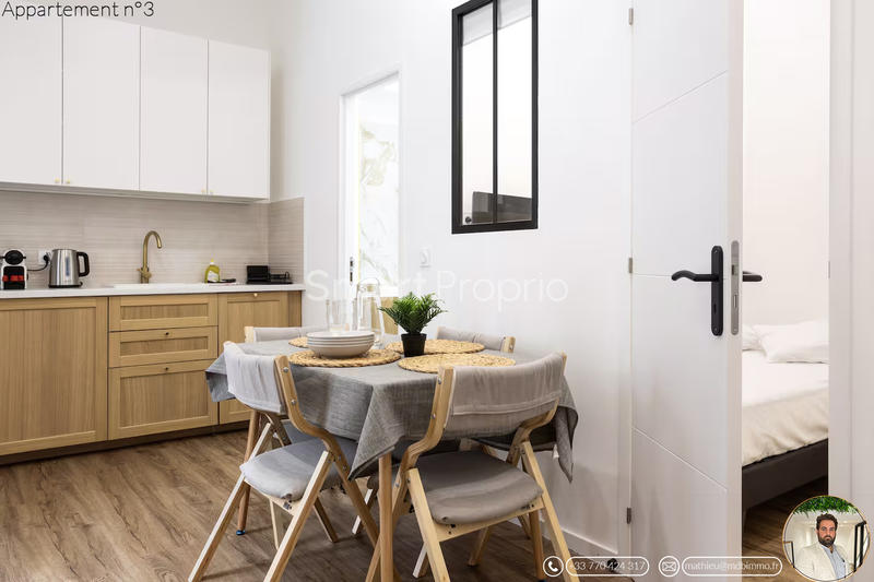 Appartement - 100 m² - 9 pièces