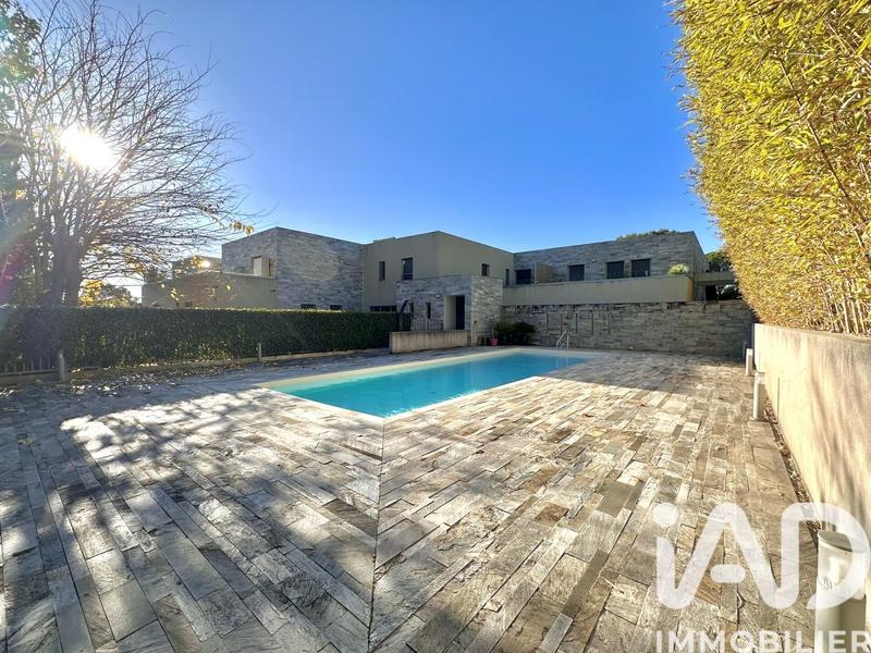 Appartement - 87 m² - 4 pièces