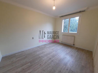 Maison - 143 m² - 5 pièces