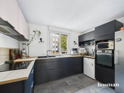 Maison - 137 m² - 5 pièces
