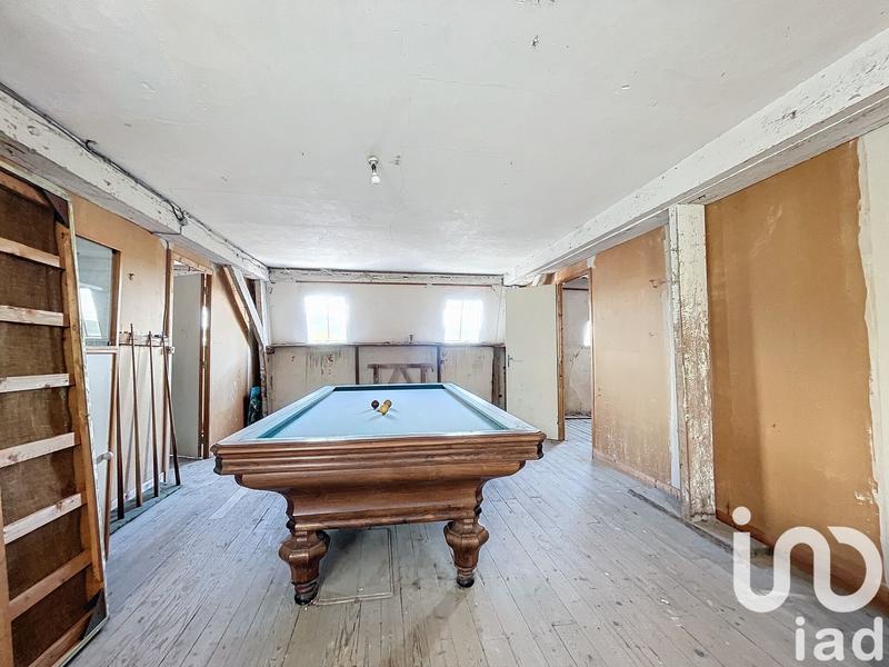 Maison - 325 m² - 12 pièces