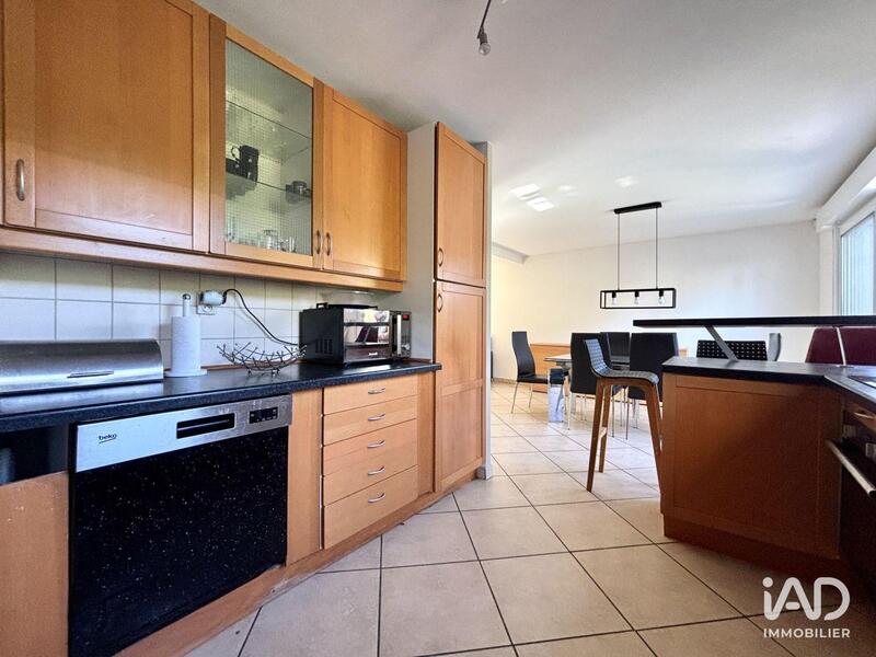 Maison - 105 m² - 5 pièces