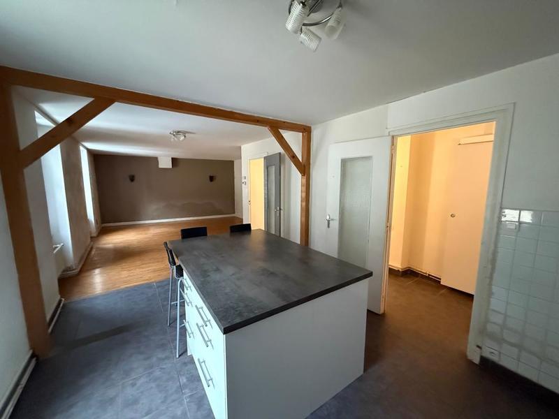 Appartement - 92 m² - 4 pièces