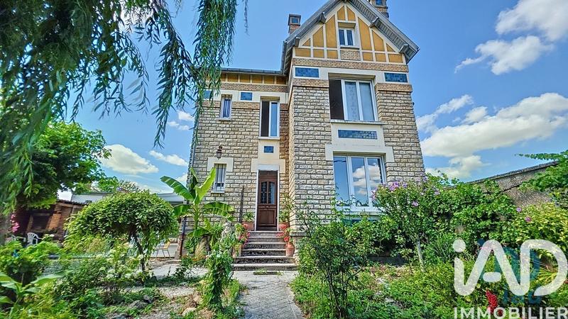 Maison - 158 m² - 7 pièces