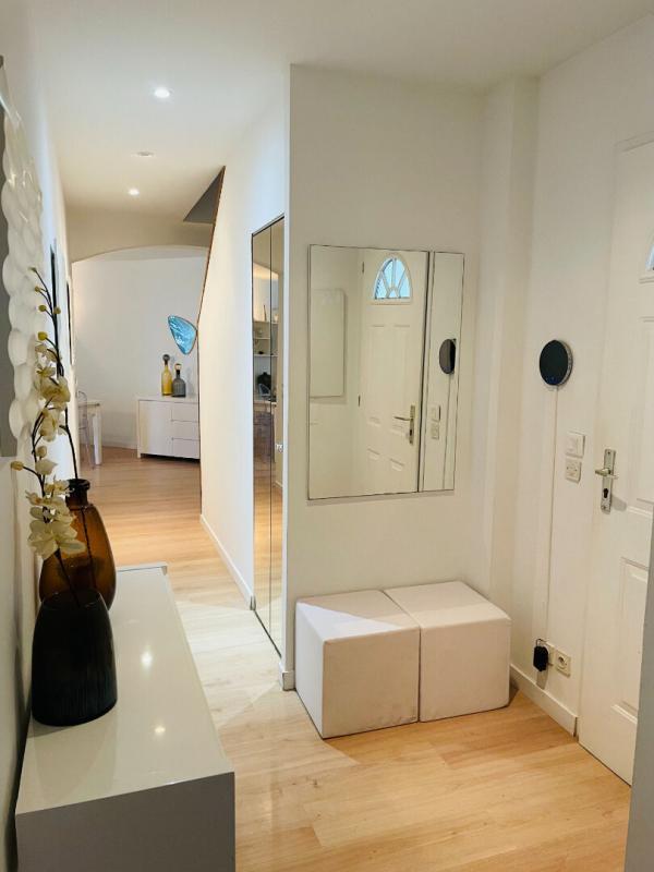 Maison - 159 m² - 7 pièces