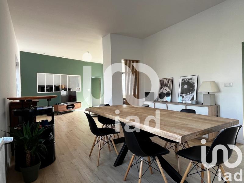 Maison - 182 m² - 8 pièces