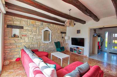 Maison - 128 m² - 7 pièces