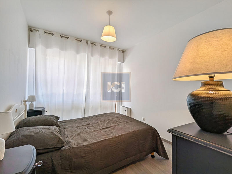 Appartement - 95 m² - 5 pièces