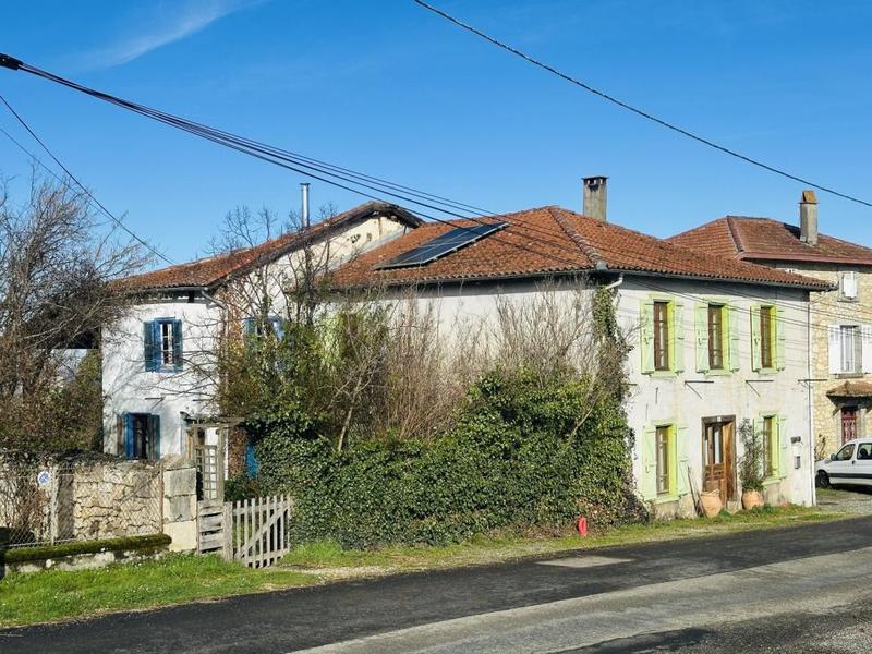 Maison - 229 m² - 10 pièces