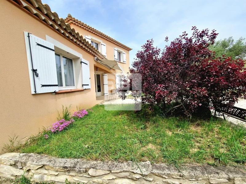 Maison - 170 m² - 6 pièces