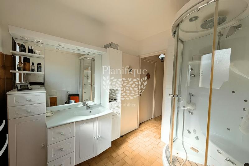 Appartement - 103 m² - 4 pièces