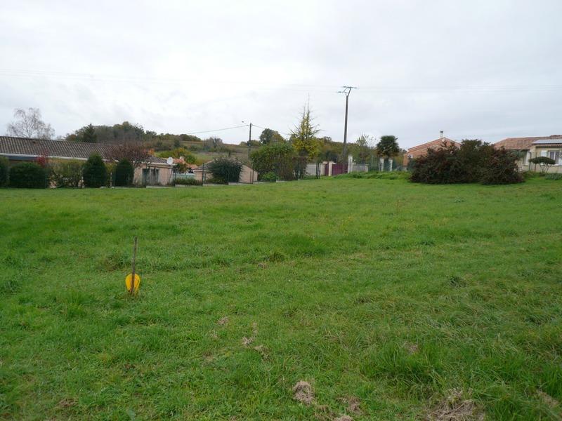 Terrain constructible - 1 347 m²