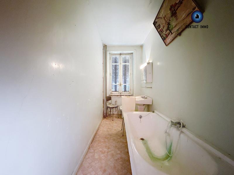 Maison ancienne - 162 m² - 8 pièces