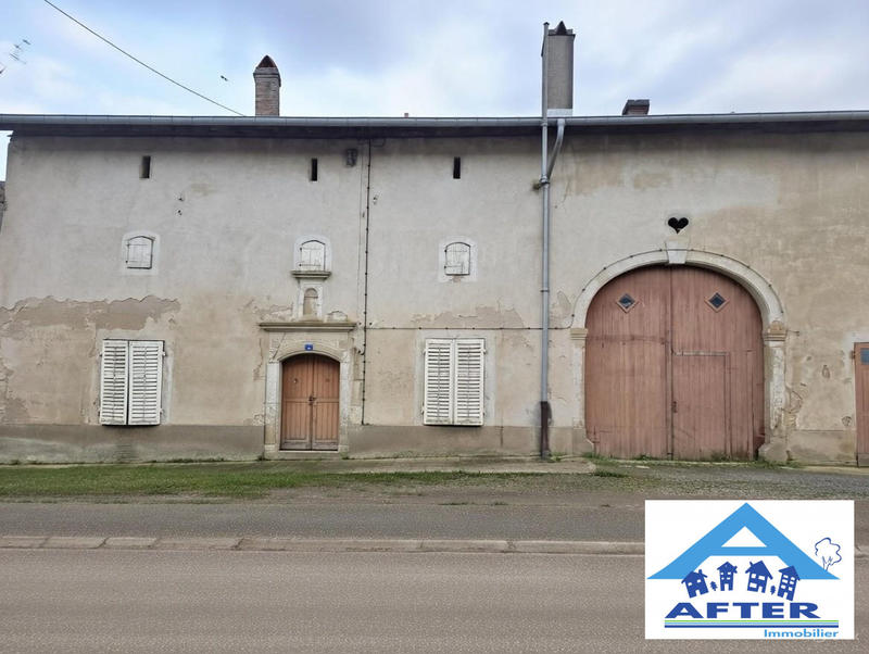 Maison - 300 m² - 4 pièces