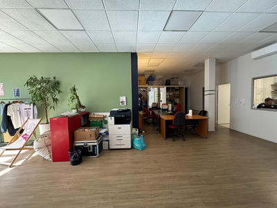 Local commercial - 159 m² - 5 pièces