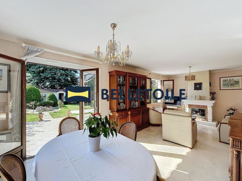 Maison - 93 m² - 4 pièces