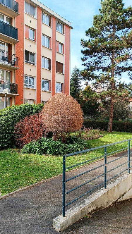 Appartement - 75 m² - 4 pièces