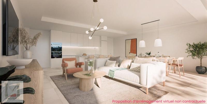 Appartement - 90 m² - 4 pièces