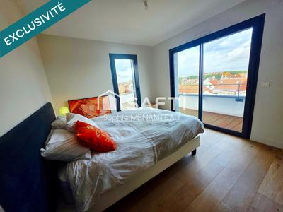 Appartement - 95 m² - 5 pièces