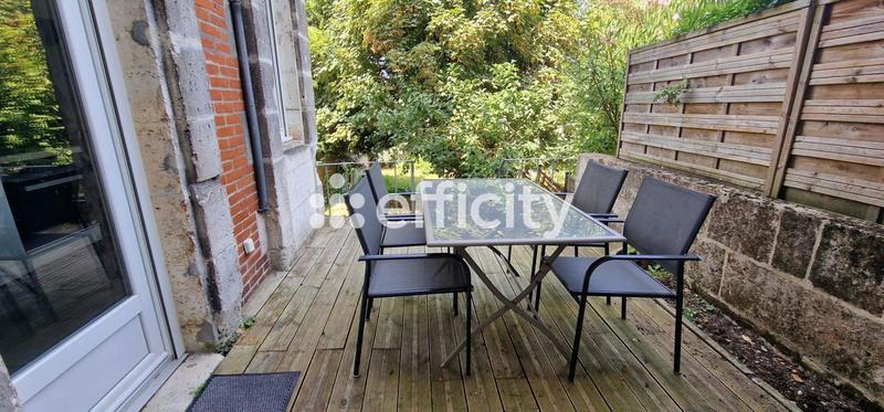 Immeuble - 145 m² - 6 pièces