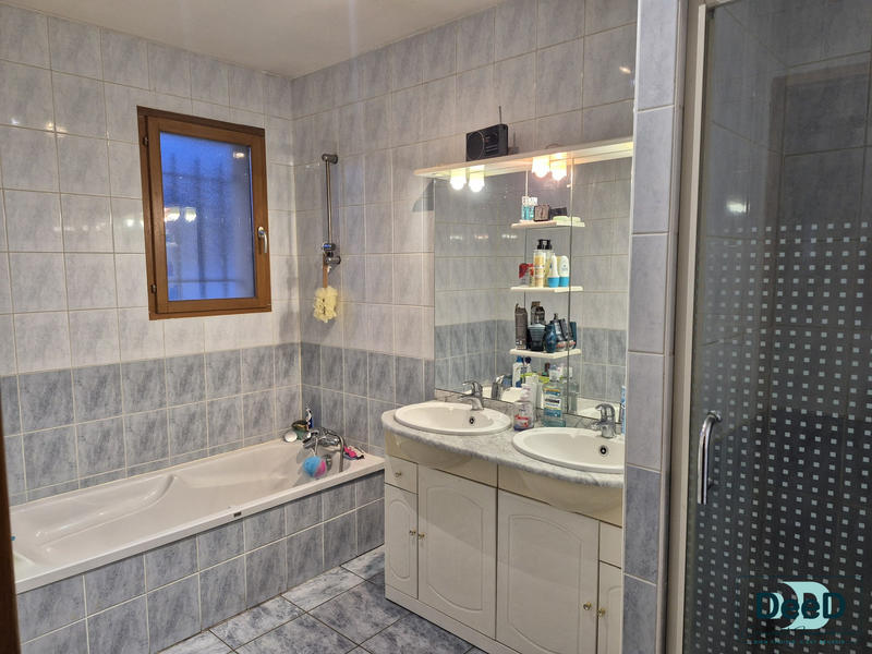 Maison - 118 m² - 4 pièces