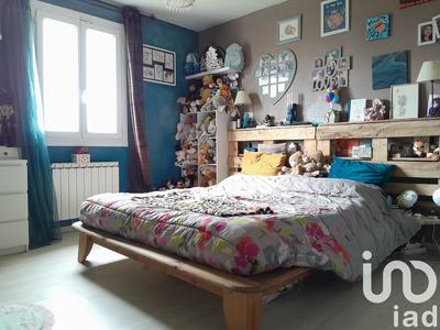 Maison - 140 m² - 8 pièces