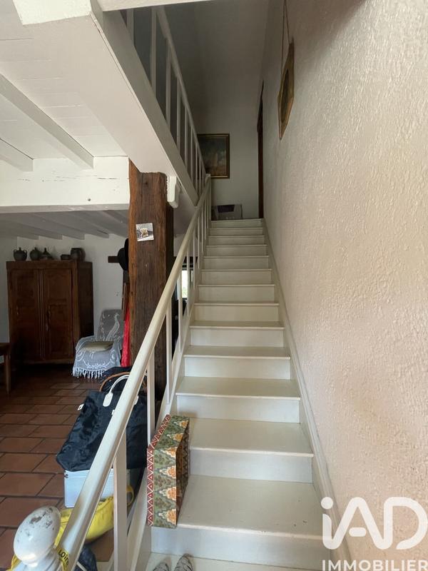 Maison - 230 m² - 6 pièces