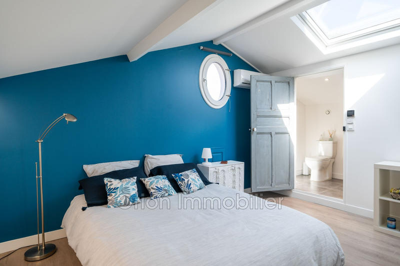 Maison - 198 m² - 8 pièces