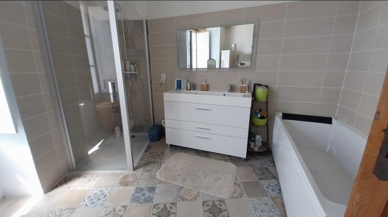 Propriété - 160 m² - 7 pièces