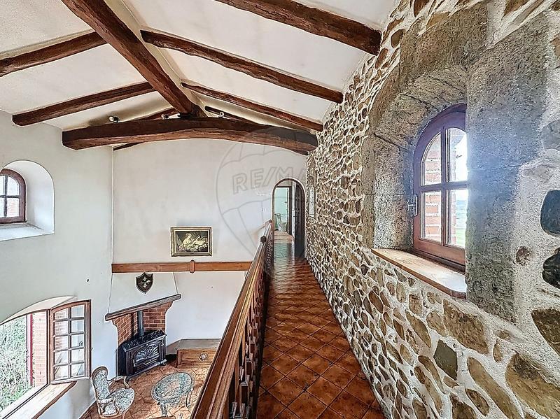 Maison - 140 m² - 7 pièces