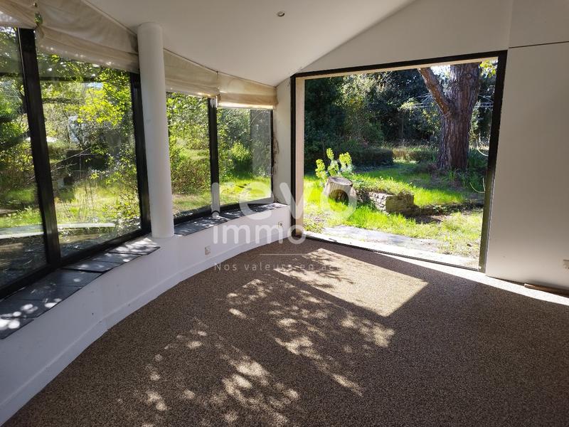 Maison - 269 m² - 9 pièces