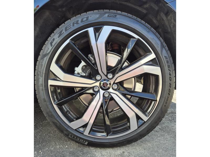 Volvo Xc60 T6 Recharge Awd 253 ch + 145 Geartronic 8 Ultimate Style Dark