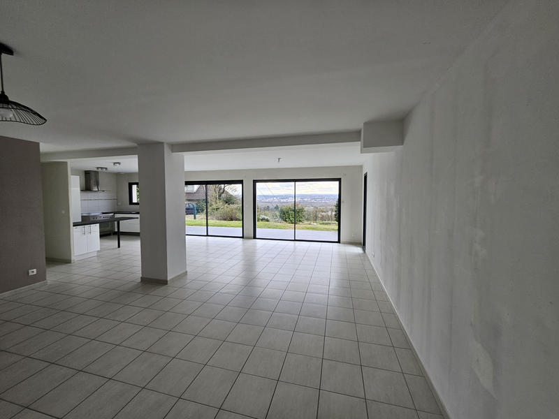 Maison - 165 m² - 7 pièces