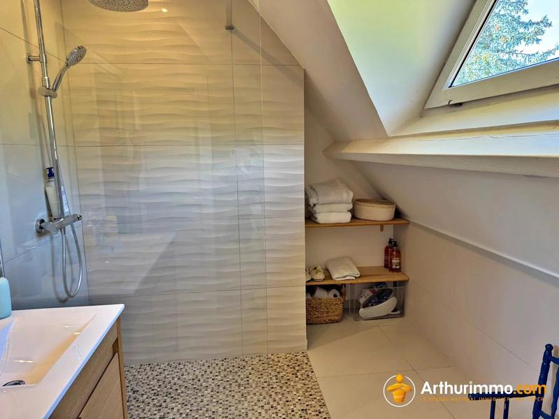 Maison - 162 m² - 6 pièces