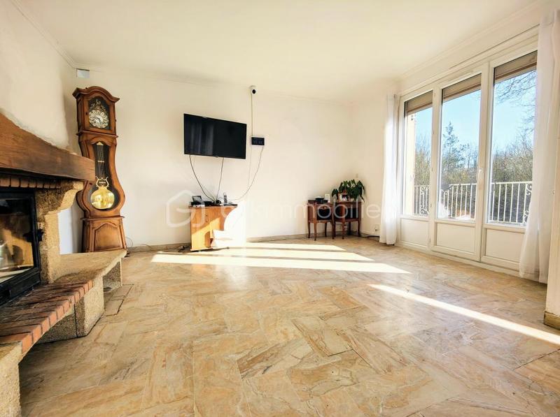 Maison - 150 m² - 8 pièces