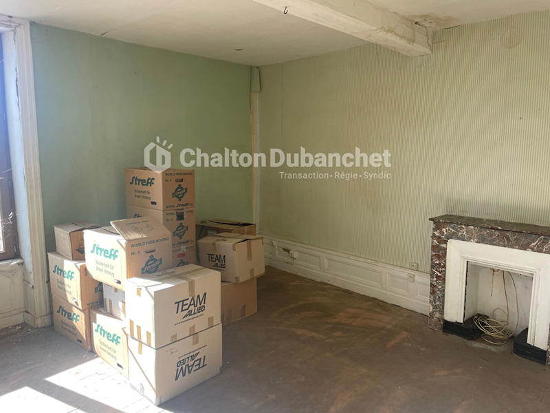 Maison - 425 m² - 8 pièces