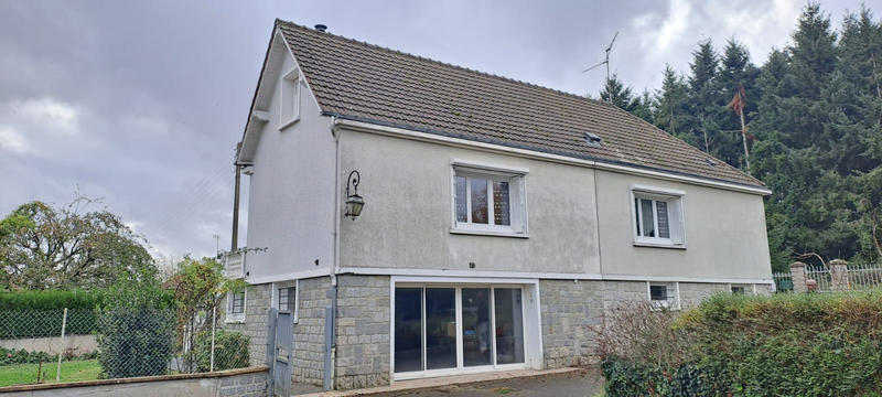 Maison - 242 m² - 6 pièces