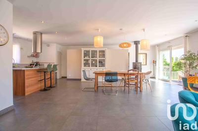 Maison - 175 m² - 7 pièces