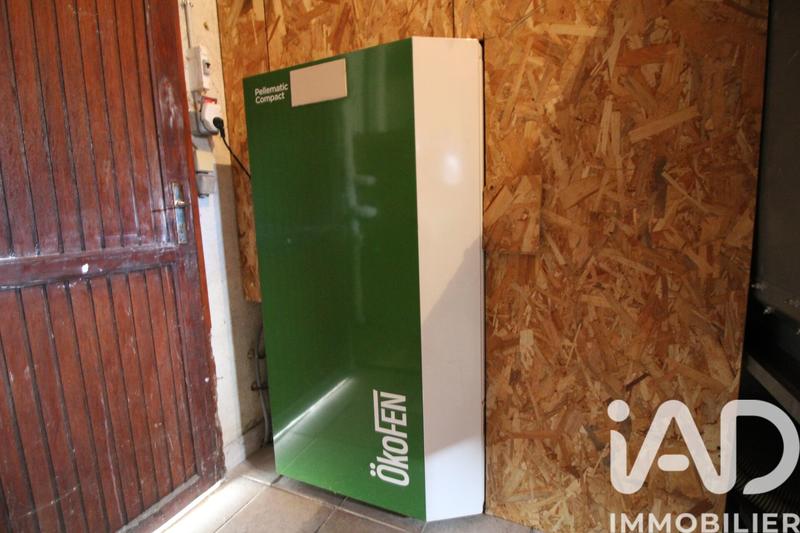 Maison - 208 m² - 6 pièces