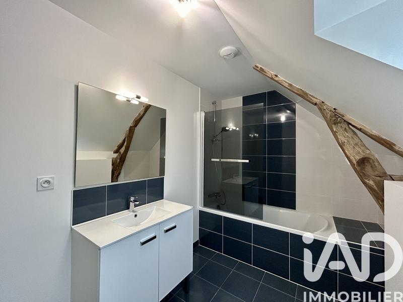 Maison - 206 m² - 8 pièces