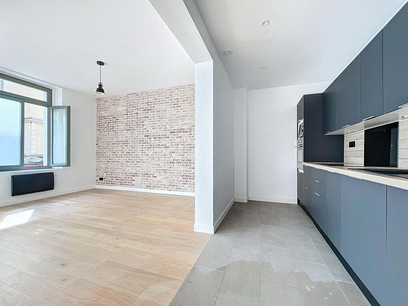 Appartement - 70 m² - 3 pièces