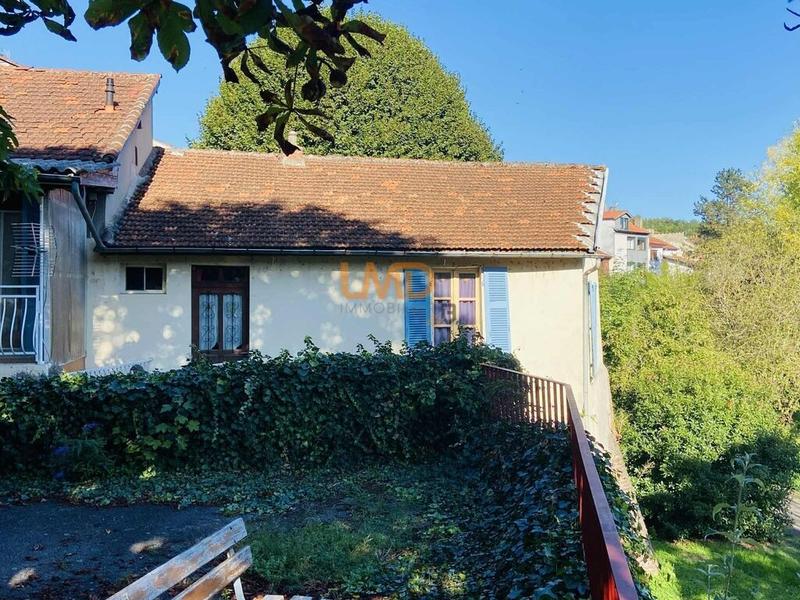 Maison - 180 m² - 11 pièces